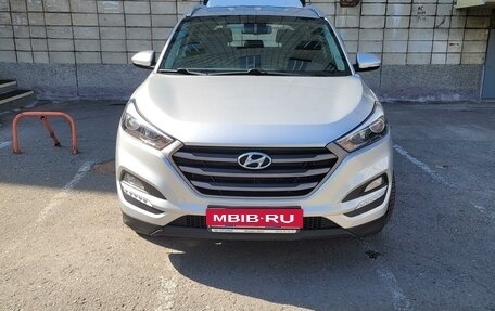 Hyundai Tucson III, 2018 год, 2 450 000 рублей, 1 фотография