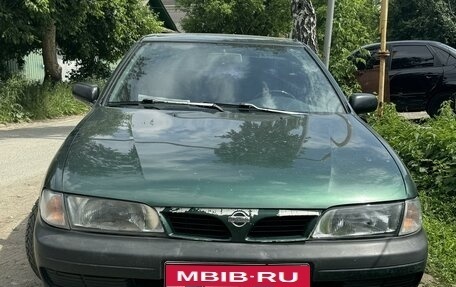 Nissan Almera, 1997 год, 290 000 рублей, 1 фотография