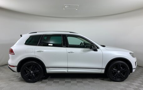 Volkswagen Touareg III, 2017 год, 3 500 000 рублей, 4 фотография