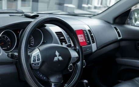 Mitsubishi Outlander III рестайлинг 3, 2011 год, 1 770 000 рублей, 14 фотография