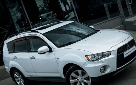 Mitsubishi Outlander III рестайлинг 3, 2011 год, 1 770 000 рублей, 10 фотография