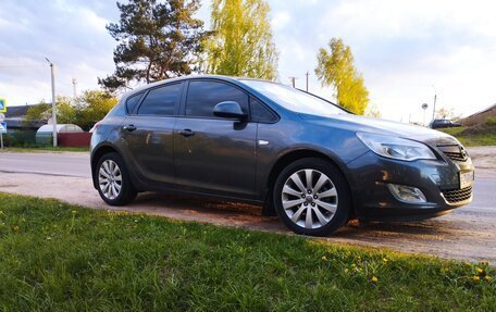 Opel Astra J, 2011 год, 950 000 рублей, 3 фотография