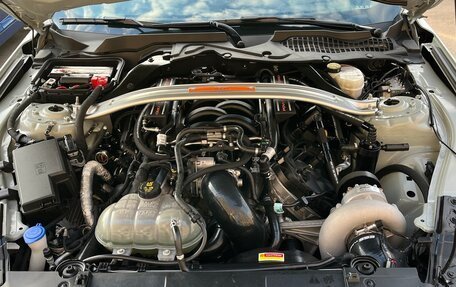 Ford Mustang VI рестайлинг, 2021 год, 9 900 000 рублей, 4 фотография