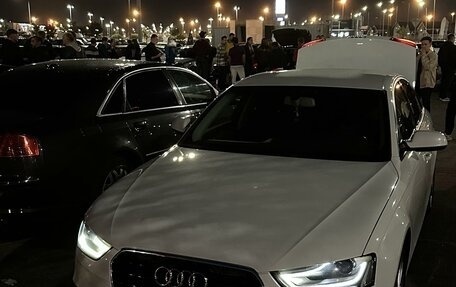 Audi A4, 2013 год, 1 680 000 рублей, 4 фотография