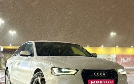 Audi A4, 2013 год, 1 680 000 рублей, 7 фотография