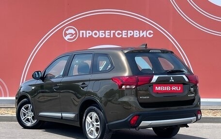 Mitsubishi Outlander III рестайлинг 3, 2018 год, 2 149 000 рублей, 7 фотография