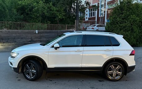 Volkswagen Tiguan II, 2017 год, 3 375 000 рублей, 6 фотография