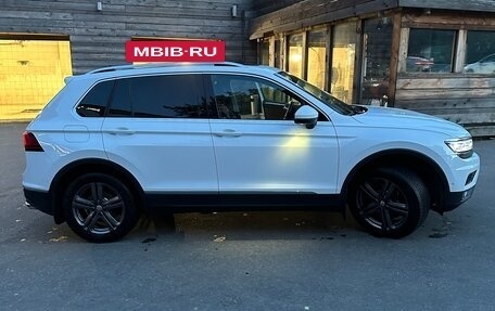 Volkswagen Tiguan II, 2017 год, 3 375 000 рублей, 4 фотография