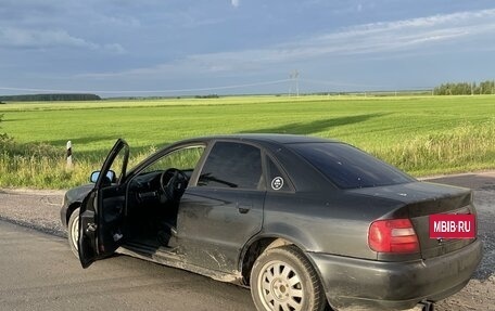 Audi A4, 1996 год, 445 000 рублей, 9 фотография