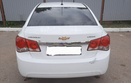 Chevrolet Cruze II, 2011 год, 790 000 рублей, 4 фотография