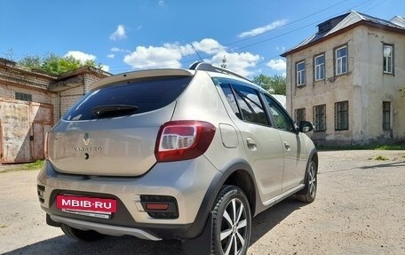 Renault Sandero II рестайлинг, 2018 год, 1 250 000 рублей, 4 фотография