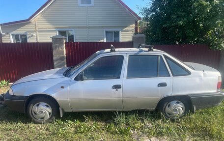 Daewoo Nexia I рестайлинг, 2000 год, 80 000 рублей, 3 фотография