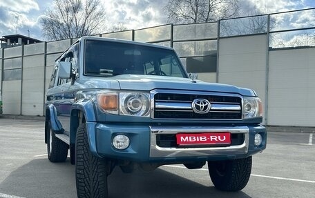 Toyota Land Cruiser 70, 2008 год, 7 800 000 рублей, 1 фотография