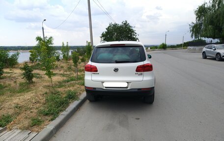 Volkswagen Tiguan I, 2013 год, 2 100 000 рублей, 4 фотография