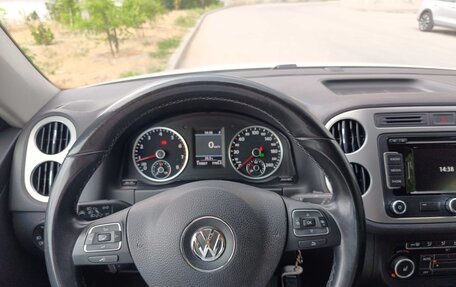 Volkswagen Tiguan I, 2013 год, 2 100 000 рублей, 10 фотография