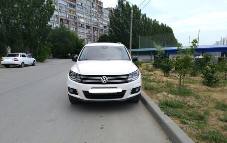 Volkswagen Tiguan I, 2013 год, 2 100 000 рублей, 2 фотография