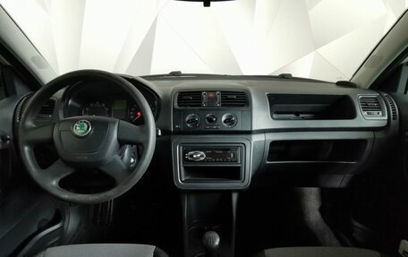 Skoda Fabia II, 2012 год, 739 700 рублей, 10 фотография