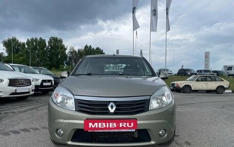 Renault Sandero I, 2011 год, 659 900 рублей, 2 фотография