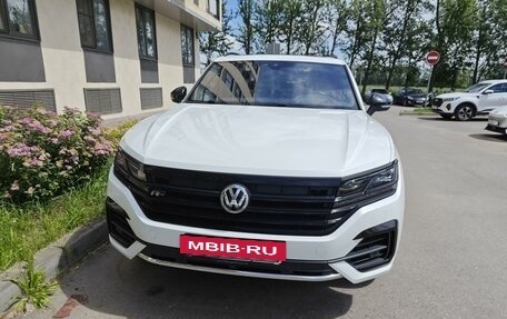 Volkswagen Touareg III, 2019 год, 10 000 000 рублей, 31 фотография