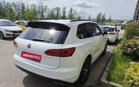 Volkswagen Touareg III, 2019 год, 10 000 000 рублей, 34 фотография