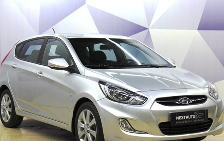 Hyundai Solaris II рестайлинг, 2011 год, 1 030 000 рублей, 7 фотография