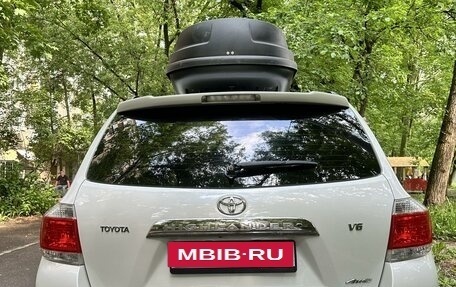 Toyota Highlander III, 2012 год, 2 370 000 рублей, 4 фотография