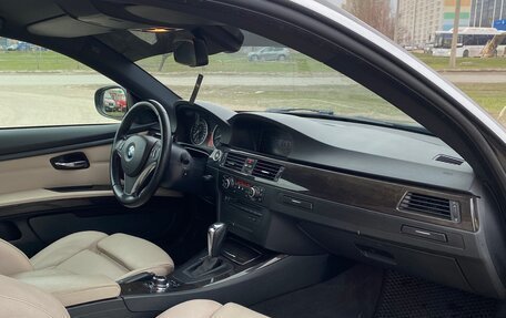 BMW 3 серия, 2010 год, 1 600 000 рублей, 17 фотография