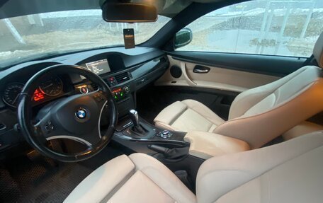 BMW 3 серия, 2010 год, 1 600 000 рублей, 23 фотография
