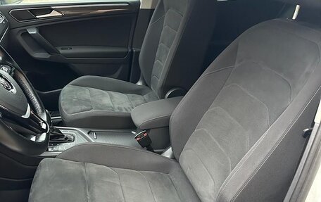 Volkswagen Tiguan II, 2017 год, 2 600 000 рублей, 6 фотография
