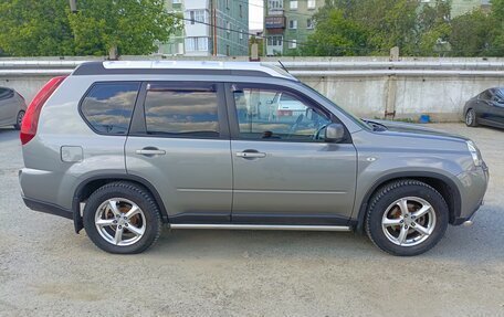 Nissan X-Trail, 2011 год, 1 310 000 рублей, 4 фотография