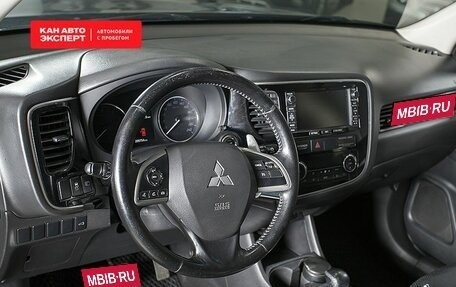 Mitsubishi Outlander III рестайлинг 3, 2014 год, 1 795 000 рублей, 3 фотография