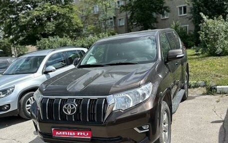 Toyota Land Cruiser Prado 150 рестайлинг 2, 2018 год, 4 100 000 рублей, 1 фотография