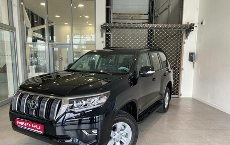 Toyota Land Cruiser Prado 150 рестайлинг 2, 2023 год, 8 655 000 рублей, 1 фотография