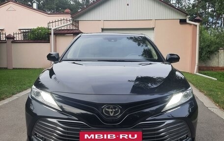 Toyota Camry, 2020 год, 3 190 000 рублей, 5 фотография