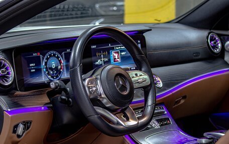 Mercedes-Benz E-Класс, 2019 год, 5 500 000 рублей, 20 фотография
