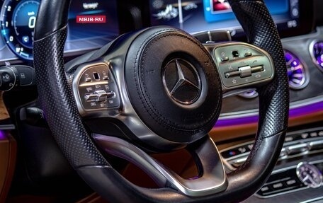 Mercedes-Benz E-Класс, 2019 год, 5 500 000 рублей, 22 фотография