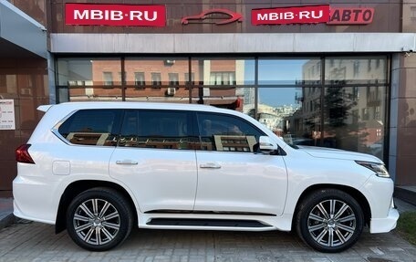 Lexus LX III, 2017 год, 9 500 000 рублей, 2 фотография