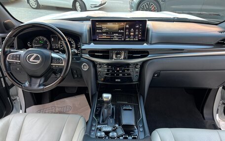 Lexus LX III, 2017 год, 9 500 000 рублей, 9 фотография