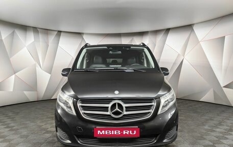 Mercedes-Benz V-Класс, 2017 год, 4 179 000 рублей, 7 фотография