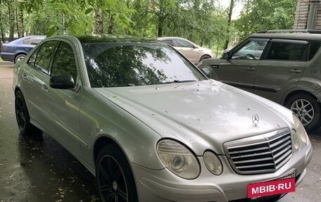 Mercedes-Benz E-Класс, 2007 год, 990 000 рублей, 3 фотография