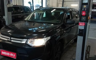 Mitsubishi Outlander III рестайлинг 3, 2014 год, 1 280 000 рублей, 1 фотография