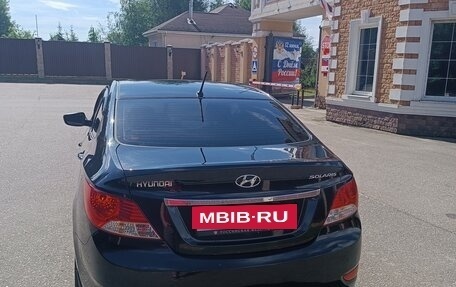 Hyundai Solaris II рестайлинг, 2012 год, 810 000 рублей, 3 фотография