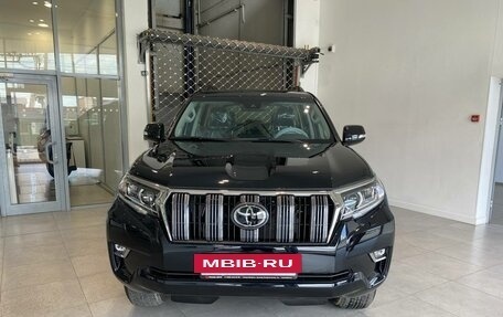 Toyota Land Cruiser Prado 150 рестайлинг 2, 2023 год, 8 655 000 рублей, 4 фотография