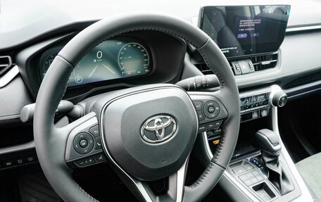 Toyota RAV4, 2024 год, 4 749 000 рублей, 17 фотография