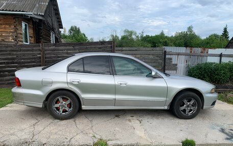 Mitsubishi Galant VIII, 2002 год, 700 000 рублей, 3 фотография