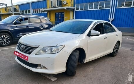 Toyota Camry, 2014 год, 1 699 000 рублей, 4 фотография