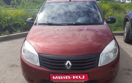 Renault Logan I, 2011 год, 370 000 рублей, 1 фотография