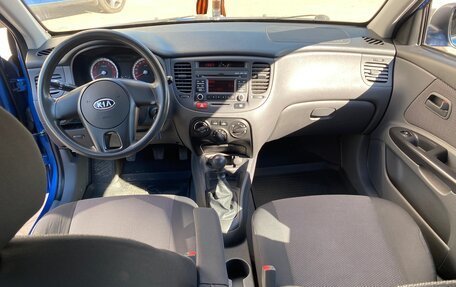 KIA Rio II, 2010 год, 685 000 рублей, 5 фотография