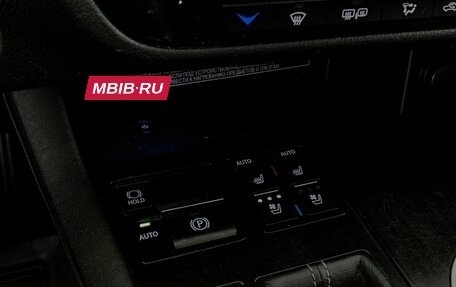 Lexus RX IV рестайлинг, 2015 год, 3 849 000 рублей, 14 фотография
