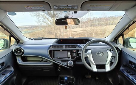 Toyota Aqua I, 2016 год, 950 000 рублей, 13 фотография